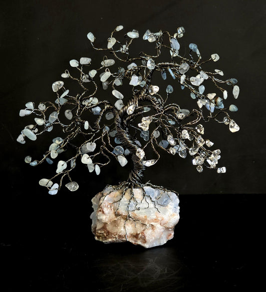 How an Aquamarine Crystal Tree Sculpture on Calcite Enhances Your Healing Journey